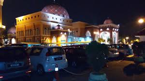 Kami memohon maaf atas segala kesulitan. Selamat Datang Ke Laman Masjid Usamah Bin Zaid Wangsa Maju Kuala Lumpur Suasana Malam Pertama Solat Tarawih Di Masjid Usamah Bin Zaid 1437h