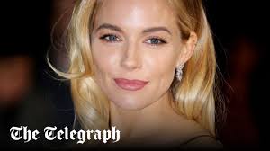 Sienna Miller gave us a lesson in chic girl-next-door hair last night