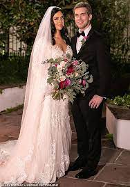 Congratulations are in order for priyanka chopra and nick jonas! Https Www Dailymail Co Uk Tvshowbiz Article 8433867 Bachelor Paradise Jamie Doran Old Tricks Offers Five Women Rose Html 2020 06 18t00 01 02z Yearly 0 7 Https I Dailymail Co Uk 1s 2020 06 18 00 29735486 8433867 Image A 9 1592435499013 Jpg
