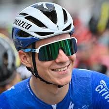 🚴🙌 Storer deja a Verona sin victoria y Roglic mantiene el rojo por ocho  segundos