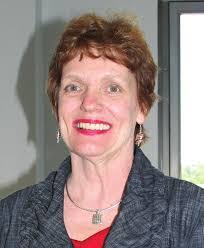 Shelly Garrett's Instagram, Twitter & Facebook