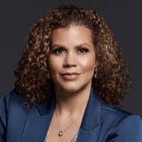 Thea Yates's Instagram, Twitter & Facebook