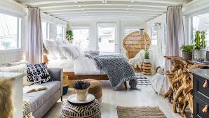 Interior Designer Genevieve Gorder Transforms Seattle Houseboat For Netflix Series Stay Here Gray House Boat Boat House Interior Living Room Designs