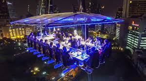 A great date idea or experience for a group. Dinner In The Sky Takes Off In Thailand For The First Time Ever Coconuts Bangkok