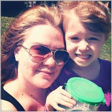 Amanda Stolp's Instagram, Twitter & Facebook