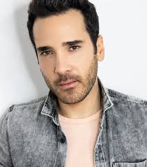 JORGE MELO "ÓSCAR" en "Te Amo Fausto Tercero" Actor egresado el Centro de  Educación Artística de Televisa ( CEA ) en el 2017. Inició su carrera de  actuación en Venezuela y en