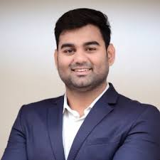 🏈 I analyzed 1.18 million rows of NFL data to find out who the most CLUTCH  quarterback of all time is...any surprises in the graph? 👇 Sports  analytics is the coolest because