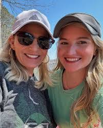 Madison Hester's Instagram, Twitter & Facebook