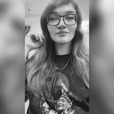 Can I get a holy throw back look what I found you guys 😂😭❤️