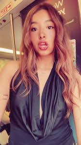 Hilary Crist's Instagram, Twitter & Facebook