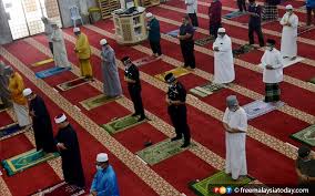 Panduan waktu solat kota kinabalu, papar, ranau, kota belud, tuaran, penampang. Sabah Benarkan Solat Jumaat Jemaah Di Masjid Surau Free Malaysia Today Fmt