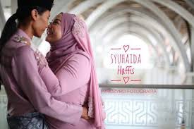 Sudah lebih 24 jam operasi mencari empat pelajar politeknik sultan mizan zainal abidin (psmza) dungun, terengganu yang. Dottie Suami Mahu Berbulan Madu Di Pulau