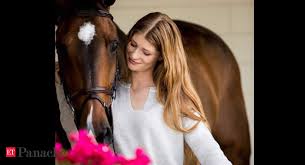 Vending machine sales & service in bangkok, thailand. Eve Horse Power Jennifer Gates Eve Jobs Other Billionaire Daughters Who Got The Pony And The Prize Jennifer Gates The Economic Times
