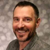 Robert Vavrick's Instagram, Twitter & Facebook