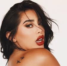 Abby Razo's Instagram, Twitter & Facebook