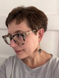 REBECCA REYNOLDS WINS 2023 42 MILES PRESS POETRY AWARD