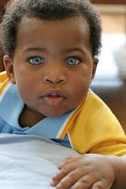 Lollitop Black Baby With Blue Eyes People With Blue Eyes Blue Eyed Baby Beautiful Children