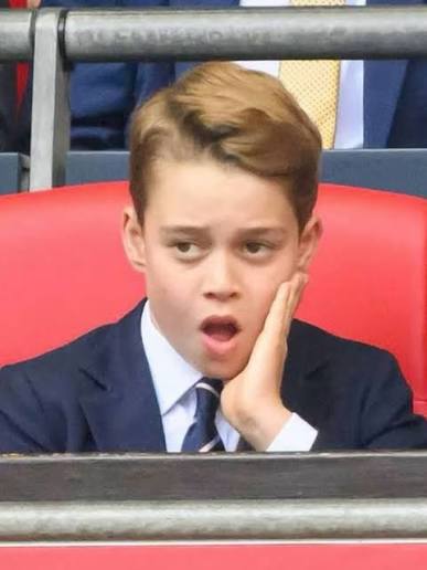 Prince George's facial expressions💙 #powfbirthdaycountdown  #powfprincegeorge • • • • • #theroyalfamily #thebritishroyalfamily  #thewalesfamily #thecambridgefamily #kensingtonpalace #buckinghampalace  #queenmother #queenelizabethii #princephilip ...
