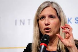 Private Equity Has Arrived, and Left Its Women Behind