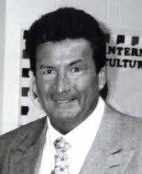 Loren Tillman's Instagram, Twitter & Facebook