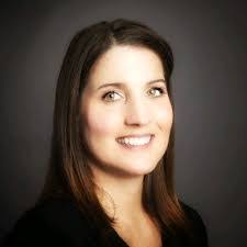 Lisa Kahle's Instagram, Twitter & Facebook