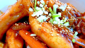 Topokki Ou Quenelles De Riz Coreennes Hors D œuvre Coreen Recette Par Le Yin Recette Asiatique Recettes De Cuisine Recette