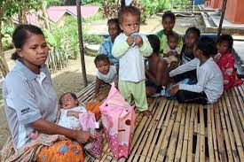 There are 18 tribes grouped under three categories according to their different languages and customs: Strategies To Help Orang Asli The Malaysian Paediatric Association