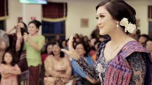 Tunangan dalam adat karo maba belo selambar mbs. Maba Belo Selambar Dalam Suku Karo Kalak Karo Kerina