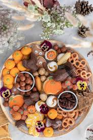 Finden sie bei uns leckere rezepte An Easy Thanksgiving Dessert Platter Sugar And Charm