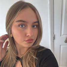 Hi- posting again as I didn't get respone last time Renewing vows I had  already had hen party befor I actually married