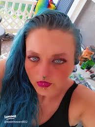 Eye-Popping Close-Up Headshots That Captivate