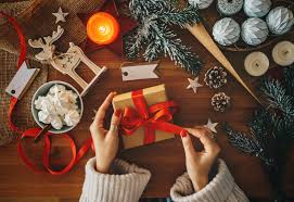 Finding the best christmas gifts for her. Affordable Luxe Watches For Him Her That Make For Great Christmas Gifts