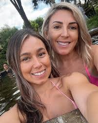 Tammy Stevenson's Instagram, Twitter & Facebook