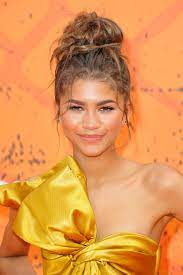 It's the classic hair color that others naturally have while others have to color their the blonde hair has made them rock the ice queen look, hot bobs, and even cool platinum. Best Celebrity Messy Bun Hairstyles Essence