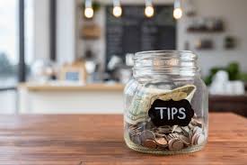 Trova una vasta selezione di 5 euro italia a prezzi vantaggiosi su ebay. Guida Per Dare La Mancia In Giro Per Il Mondo Hostelworld