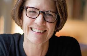 Amy Shoe's Instagram, Twitter & Facebook