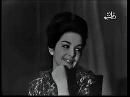 الفنان الجميل المرحوم عبد الوارث عسر كان مسمى بناته لوتس وهاتور(حتحور) من  لقاء للفنان وبناته، المذيعة بتقوله لوتس عارفينها زهرة اللوتس، وهاتور ده اله  الجمال عند الفراعنة القدماء؟, قالها الراجل الجميل ...