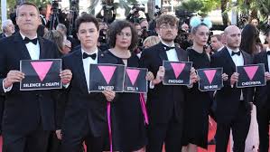 Résultat de recherche d'images pour "120 battements par minutes film"