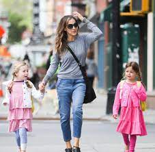 ‎ no product dimensions ‏ : Tv Serie Divorce Mit Sarah Jessica Parker Statt Sex In Der City Nur Stress In Der Vorstadt Welt