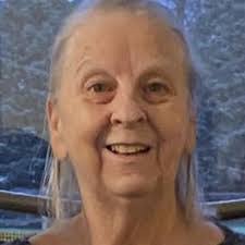 Florence Longo's Instagram, Twitter & Facebook