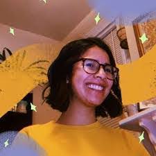 Laura Schorr's Instagram, Twitter & Facebook