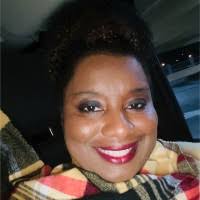 Tanya Moses's Instagram, Twitter & Facebook