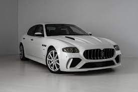 All about interior & exterior design, engine specs & performances, together with the latest innovations. Maserati Quattroporte Cerrera With Body Kit From Scl