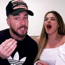 Junto a la confirmación de una cuarta temporada de 'la isla de las tentaciones', mediaset españa anunció un nuevo reencuentro de los personajes más carismáticos de los que ya pasaron por la única isla que no sólo es un accidente geográfico sino también un accidente asegurado en sus. Marta Penate Concursante De La Isla De Las Tentaciones Y Pareja De Lester