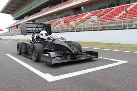 It is run by the institution of mechanical engineers and uses the same rules as the original formula sae with supplementary regulations. Formula Student Spain Dynamics E V