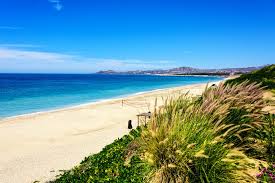 Silver strand, or simply the strand, is a low, narrow, sandy isthmus or tombolo 7. Los Cabos Cabo San Lucas Umgebung Mexiko Reisen Informationsportal