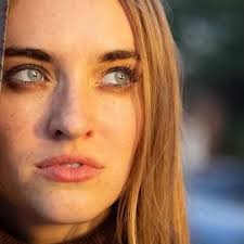 Lindsey Crown🪽 (@lindseycrown) • Instagram photos and videos