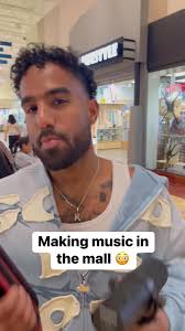 Made a bop in the mall! Droppin