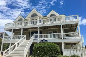 Read reviews and choose a room with planetofhotels.com. Wh399 All Is Whale Corolla Rentals Village Realty