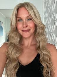 Heather Hayes's Instagram, Twitter & Facebook